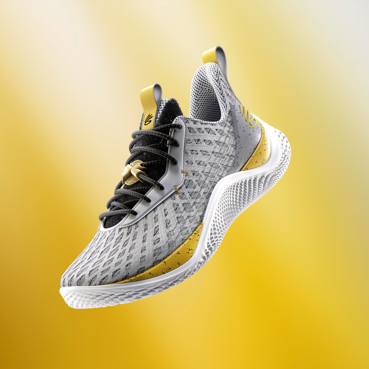 Stephen Curry 8s grey color way over gold background